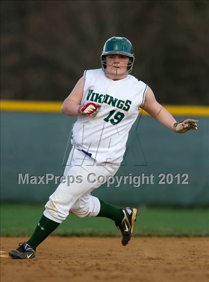 Thumbnail 3 in Dominion @ Loudoun Valley photogallery.