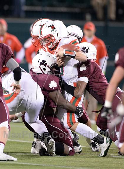 Thumbnail 2 in Aquinas vs. Jamestown (NYSPHSAA Class AA Quarterfinal) photogallery.
