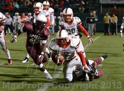 Thumbnail 3 in Aquinas vs. Jamestown (NYSPHSAA Class AA Quarterfinal) photogallery.