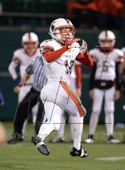 Thumbnail 3 in Aquinas vs. Jamestown (NYSPHSAA Class AA Quarterfinal) photogallery.
