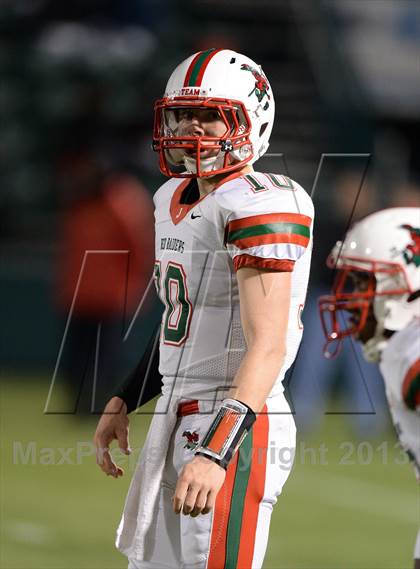 Thumbnail 2 in Aquinas vs. Jamestown (NYSPHSAA Class AA Quarterfinal) photogallery.