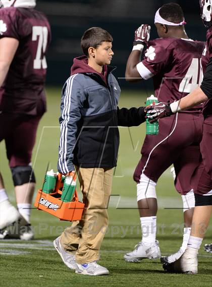 Thumbnail 2 in Aquinas vs. Jamestown (NYSPHSAA Class AA Quarterfinal) photogallery.
