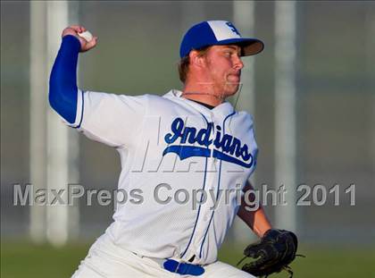 Thumbnail 3 in Sacred Heart Halletsville vs The Woodlands Christian Academy photogallery.