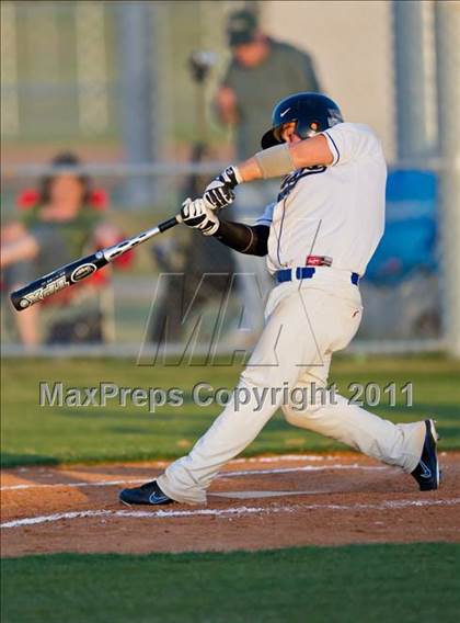 Thumbnail 2 in Sacred Heart Halletsville vs The Woodlands Christian Academy photogallery.