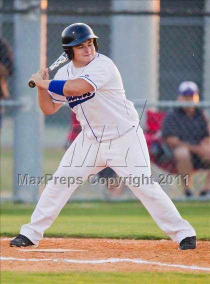 Thumbnail 3 in Sacred Heart Halletsville vs The Woodlands Christian Academy photogallery.