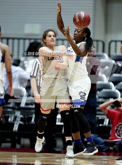 Thumbnail 1 in Liberty vs. Mansfield Summit  photogallery.