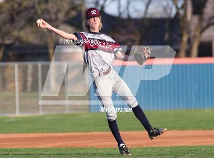 Thumbnail 3 in Rowlett vs Sachse photogallery.