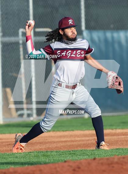 Thumbnail 1 in Rowlett vs Sachse photogallery.