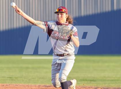 Thumbnail 1 in Rowlett vs Sachse photogallery.
