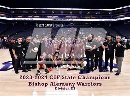 Thumbnail 1 in Bishop Alemany (CIF State D3 Awards) photogallery.