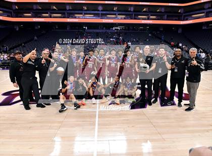 Thumbnail 3 in Bishop Alemany (CIF State D3 Awards) photogallery.