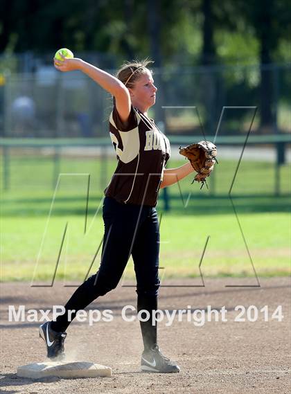 Thumbnail 1 in Pioneer vs Yuba City (CIF SJS D3 Final) photogallery.