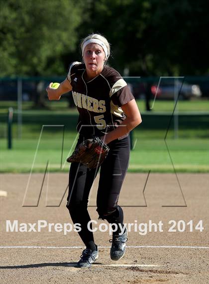 Thumbnail 3 in Pioneer vs Yuba City (CIF SJS D3 Final) photogallery.