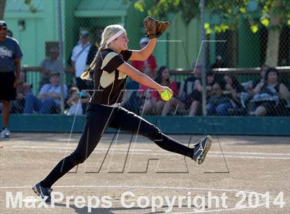 Thumbnail 3 in Pioneer vs Yuba City (CIF SJS D3 Final) photogallery.