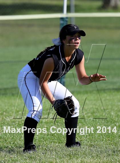 Thumbnail 2 in Pioneer vs Yuba City (CIF SJS D3 Final) photogallery.