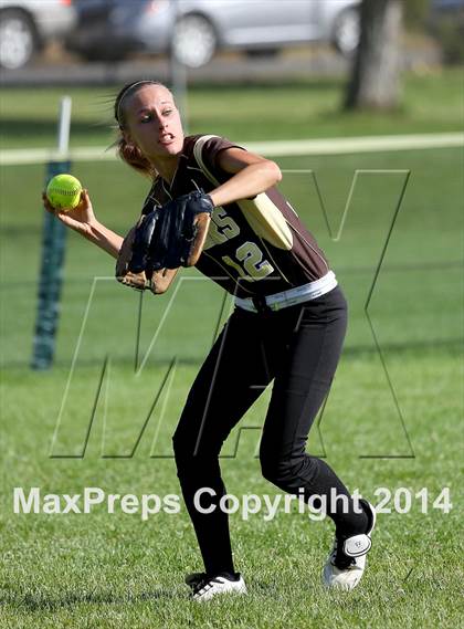 Thumbnail 2 in Pioneer vs Yuba City (CIF SJS D3 Final) photogallery.