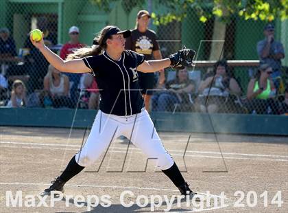 Thumbnail 2 in Pioneer vs Yuba City (CIF SJS D3 Final) photogallery.