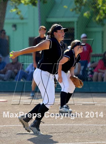 Thumbnail 1 in Pioneer vs Yuba City (CIF SJS D3 Final) photogallery.