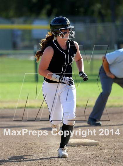 Thumbnail 3 in Pioneer vs Yuba City (CIF SJS D3 Final) photogallery.