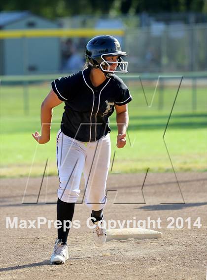 Thumbnail 3 in Pioneer vs Yuba City (CIF SJS D3 Final) photogallery.