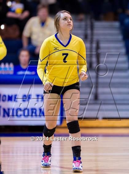 Thumbnail 1 in Blanco vs. Brooks Academy of Science & Engineering (3A Bi-District) photogallery.