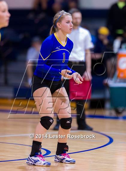 Thumbnail 3 in Blanco vs. Brooks Academy of Science & Engineering (3A Bi-District) photogallery.