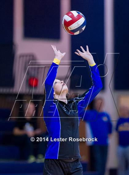 Thumbnail 3 in Blanco vs. Brooks Academy of Science & Engineering (3A Bi-District) photogallery.