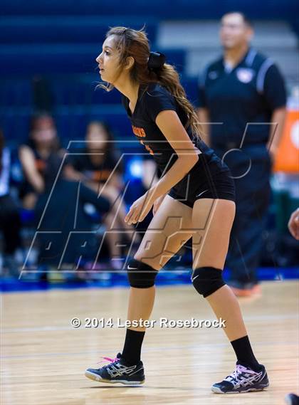 Thumbnail 3 in Blanco vs. Brooks Academy of Science & Engineering (3A Bi-District) photogallery.