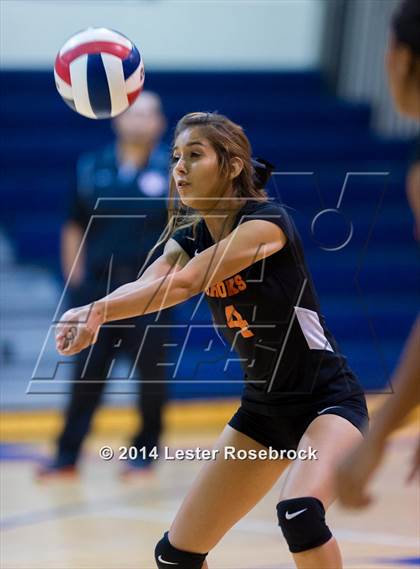 Thumbnail 1 in Blanco vs. Brooks Academy of Science & Engineering (3A Bi-District) photogallery.