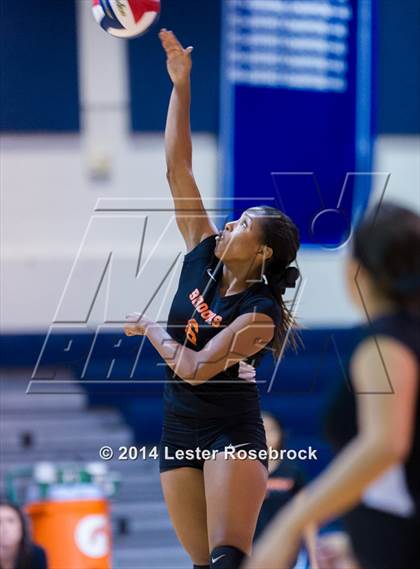 Thumbnail 1 in Blanco vs. Brooks Academy of Science & Engineering (3A Bi-District) photogallery.