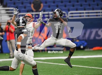 Thumbnail 1 in Brandeis vs. Steele (UIL 6A Area Playoff) photogallery.