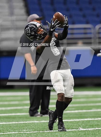 Thumbnail 1 in Brandeis vs. Steele (UIL 6A Area Playoff) photogallery.