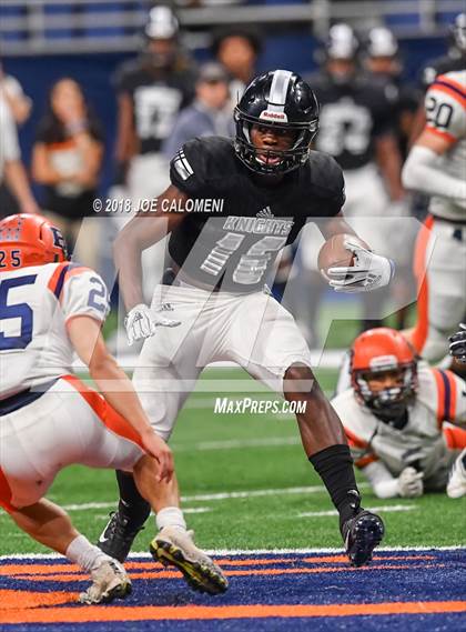 Thumbnail 3 in Brandeis vs. Steele (UIL 6A Area Playoff) photogallery.