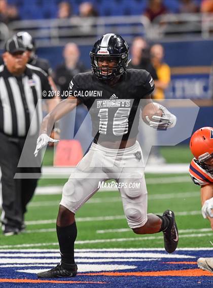 Thumbnail 1 in Brandeis vs. Steele (UIL 6A Area Playoff) photogallery.