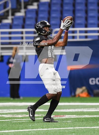 Thumbnail 1 in Brandeis vs. Steele (UIL 6A Area Playoff) photogallery.