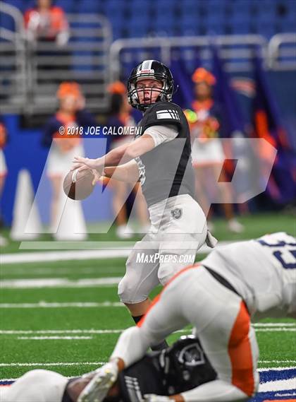 Thumbnail 3 in Brandeis vs. Steele (UIL 6A Area Playoff) photogallery.
