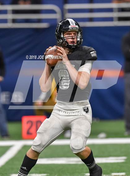 Thumbnail 2 in Brandeis vs. Steele (UIL 6A Area Playoff) photogallery.
