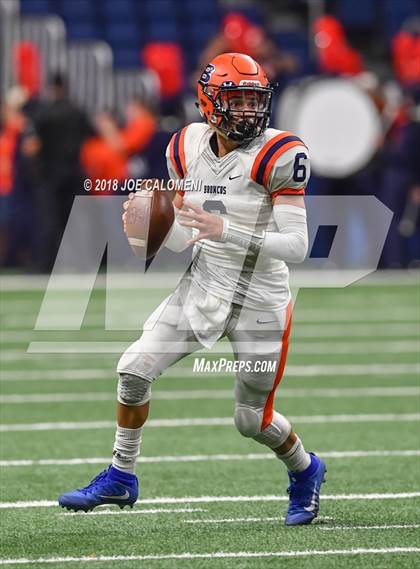 Thumbnail 2 in Brandeis vs. Steele (UIL 6A Area Playoff) photogallery.