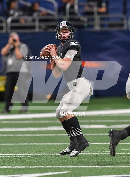 Thumbnail 3 in Brandeis vs. Steele (UIL 6A Area Playoff) photogallery.