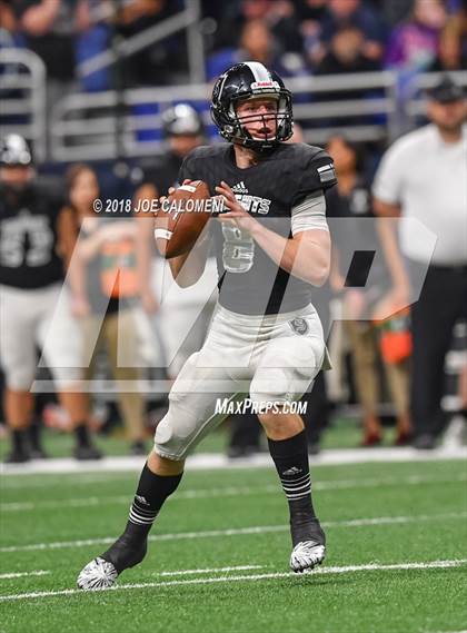 Thumbnail 3 in Brandeis vs. Steele (UIL 6A Area Playoff) photogallery.