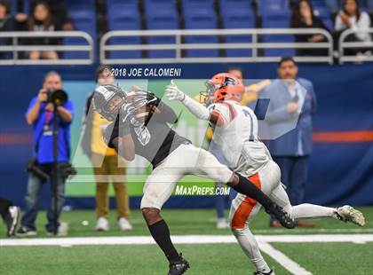 Thumbnail 2 in Brandeis vs. Steele (UIL 6A Area Playoff) photogallery.