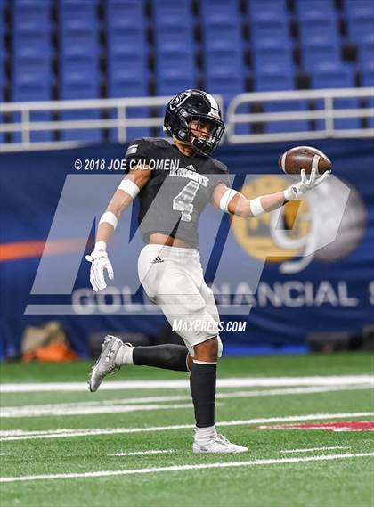 Thumbnail 2 in Brandeis vs. Steele (UIL 6A Area Playoff) photogallery.