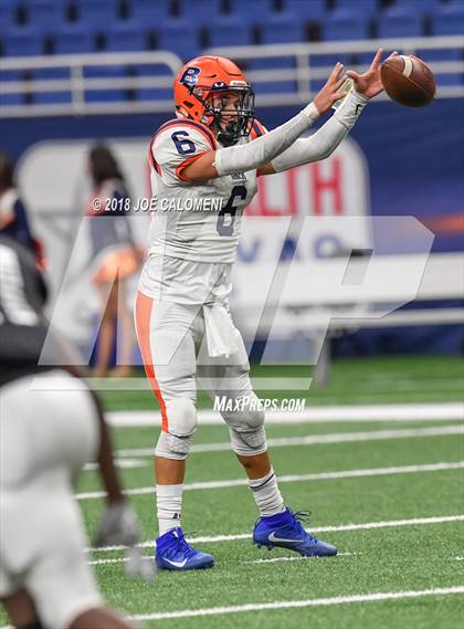Thumbnail 2 in Brandeis vs. Steele (UIL 6A Area Playoff) photogallery.