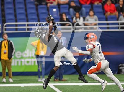 Thumbnail 3 in Brandeis vs. Steele (UIL 6A Area Playoff) photogallery.