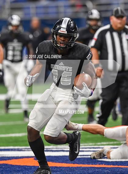 Thumbnail 1 in Brandeis vs. Steele (UIL 6A Area Playoff) photogallery.