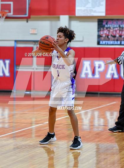 Thumbnail 2 in Brackenridge vs Lee [Robert E.] (SACS Basketball Tournament) photogallery.