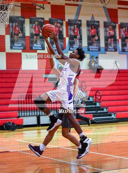 Thumbnail 2 in Brackenridge vs Lee [Robert E.] (SACS Basketball Tournament) photogallery.