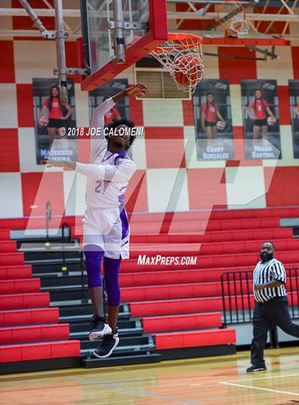 Thumbnail 1 in Brackenridge vs Lee [Robert E.] (SACS Basketball Tournament) photogallery.