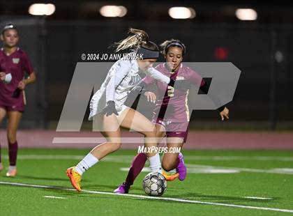 Thumbnail 2 in Tomball Memorial vs Cypress Woods (I-10 Shootout) photogallery.