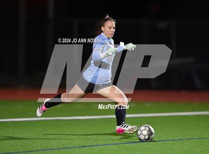 Thumbnail 3 in Tomball Memorial vs Cypress Woods (I-10 Shootout) photogallery.